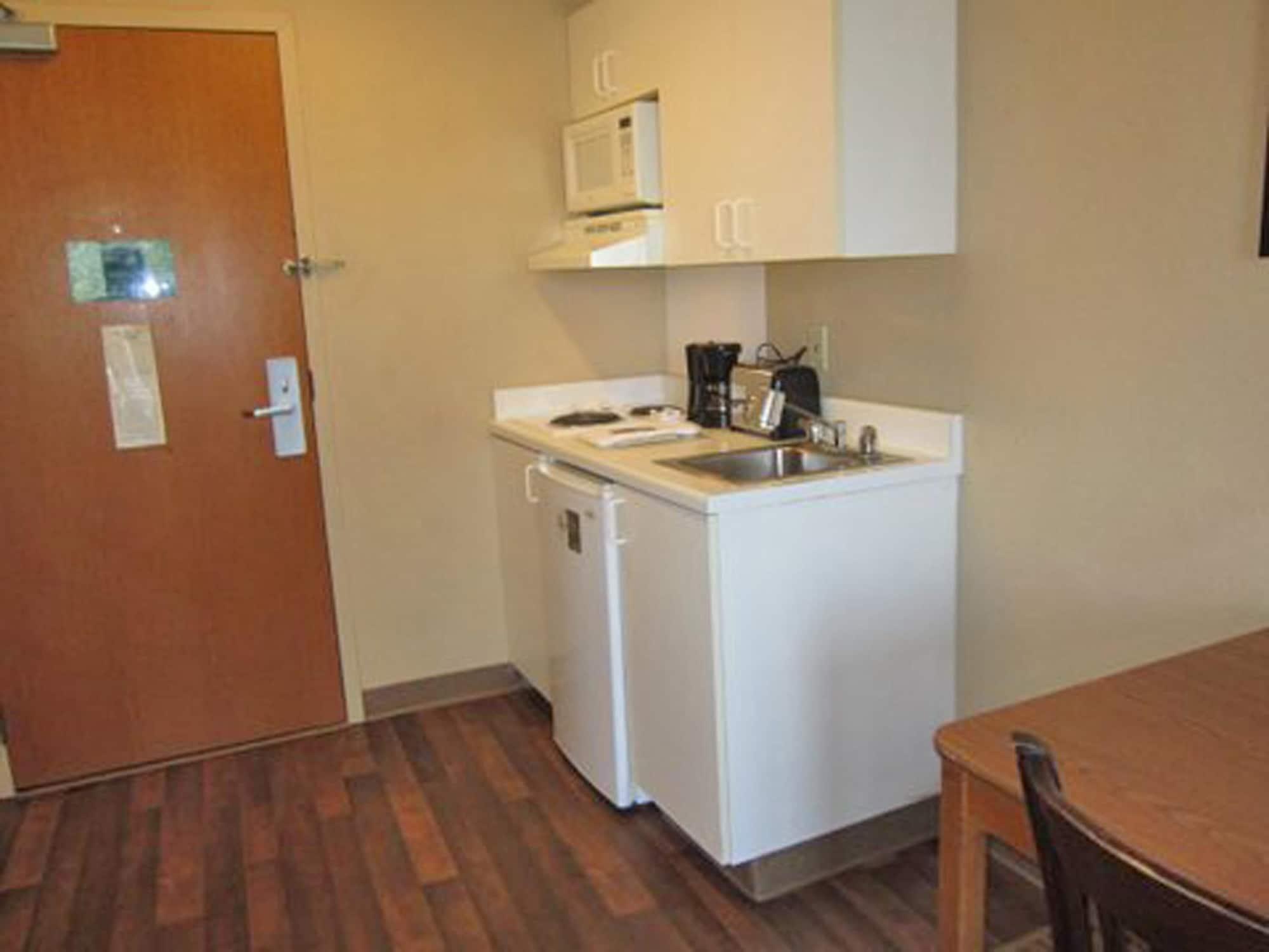 Extended Stay America Suites - Cincinnati - Blue Ash - Kenwood Road Exterior foto